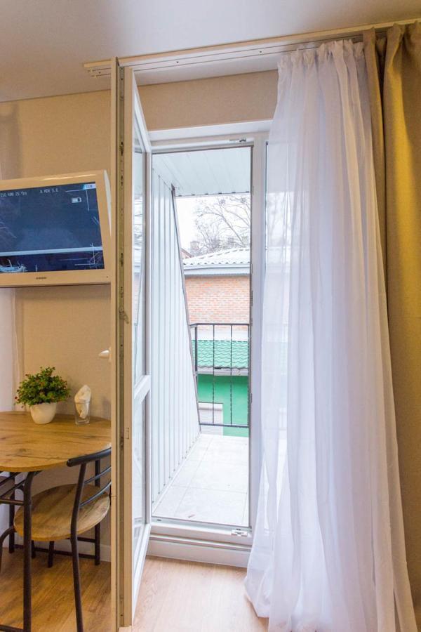 Cozy Studio In The City Center - Mykoly Khvylovoho Str 5-1 哈尔科夫 外观 照片